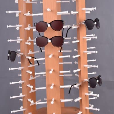 [พรีออเดอร์] ตู้โชว์ลายไม้ หมุน เลื่อนได้ ใส่ได้  80 ตัว มัดจำได้ 50% - ภาพที่ 4