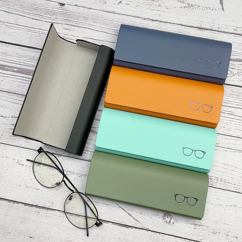 **มีสต๊อกพร้อมส่ง **คละสี ขายแพ็คละ 10 กล่อง กล่องใส่แว่นตาแบบพกพา คุณภาพสูง ทนทานต่อแรงกด ดีไซน์ทันสมัย - ภาพที่ 2