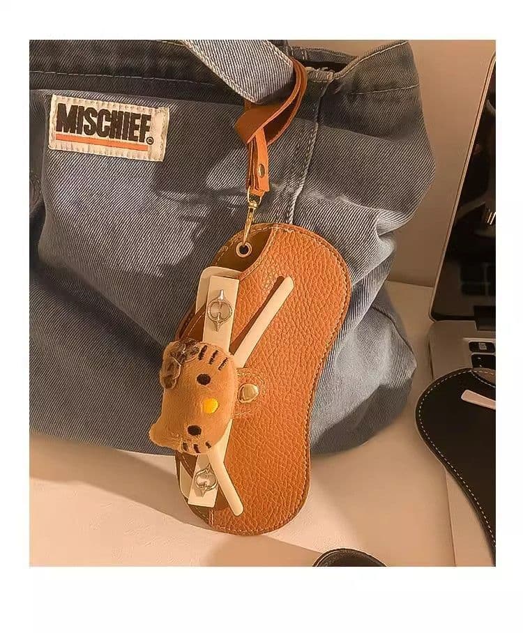 **มีสต๊อกพร้อมส่ง **AAA กระเป๋าแว่นตา ผูกกระเป๋า คิดตี้ ขายเป็นชิ้น  69- - ภาพที่ 10